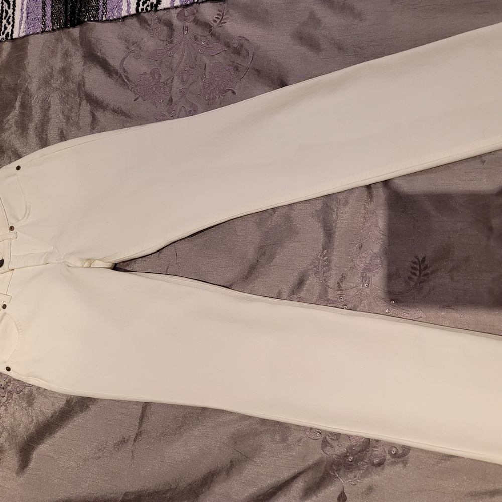 ESCADA Stylish White Jeans
